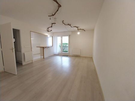 Apartment - Photo 5