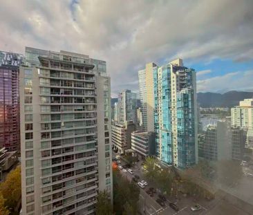 Coal Harbour! Parking, New Flooring, Just Painted! | 1367 Alberni S... - Photo 1