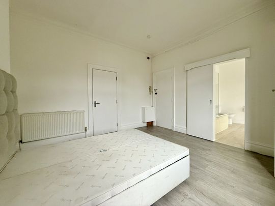 29 Knowsley Road, Southport, Merseyside. PR9 0HW - Photo 1