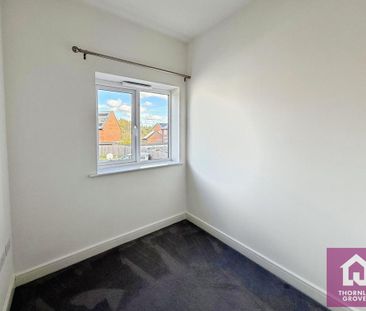 3 bedroom semi-detached house to rent - Photo 3