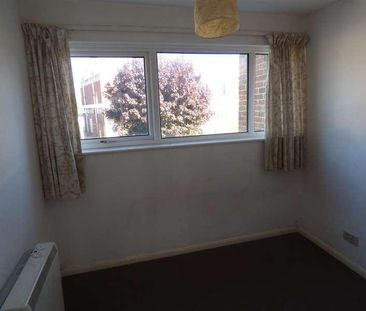 Elms Road, Wokingham, Berkshire, RG40 - Photo 2