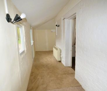 Upton Pyne, Exeter - Photo 3