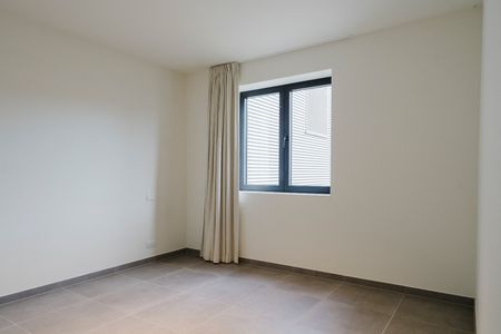 Appartement te huur in Kortrijk - Foto 2