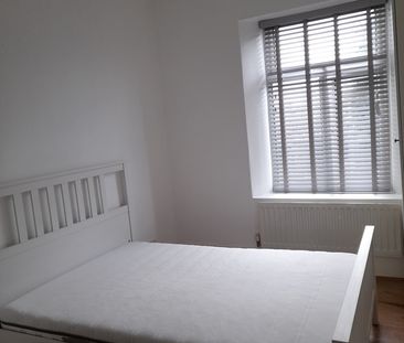 2 Bed Maisonette, Holly Park Road, N11 - Photo 4