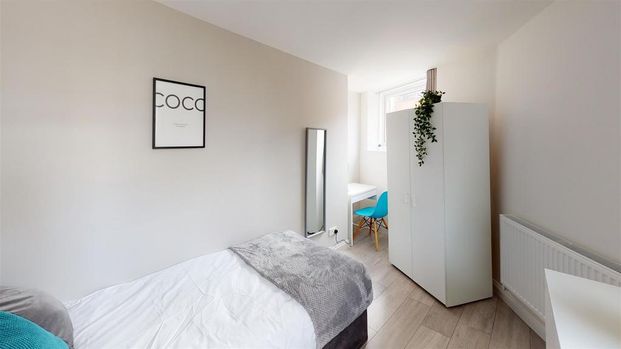 1 bedroom property to rent - Photo 1