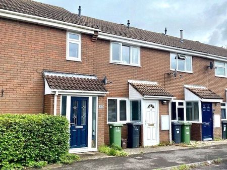 2 bedroom terraced house to rent - Photo 4