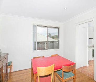30 Charteris Crescent, Chifley ACT 2606 - House For Rent | Domain - Photo 3