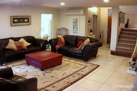 Create Listing - Photo 3