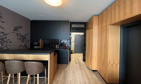 NA PRENÁJOM MODERNÝ, LUXUSNÝ, KOMPLETNE ZARIADENÝ 3 IZBOVÝ BYT/APARTMÁN, Košice Sever - Photo 3