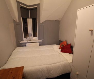 Rooms Available - Opposite Sunderland Royal Hospital - Photo 4