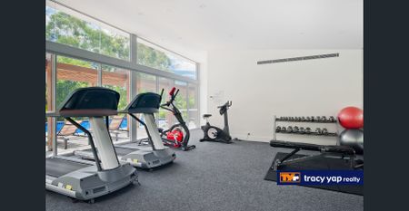 Modern 1 Bedroom Apartment & Walk to Station! - Photo 2