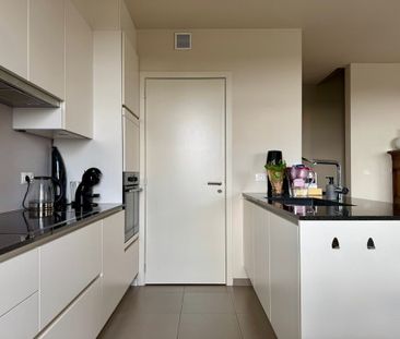 Duplexappartement met 3 slaapkamers en garage te Oosteeklo. - Foto 5