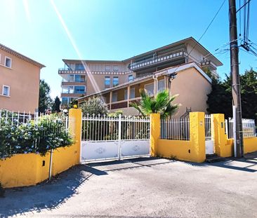 Location Appartement 1 pièce 20m² - Photo 6