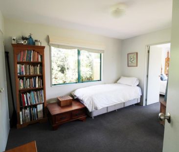 Charming on Waimaire - Photo 3