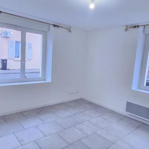 Appart F2 RDC centre ville - Photo 2