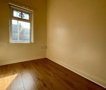 3 bedroom House To Let - Photo 3