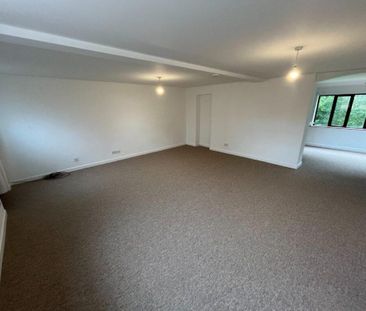 2 bedroom property to rent - Photo 1