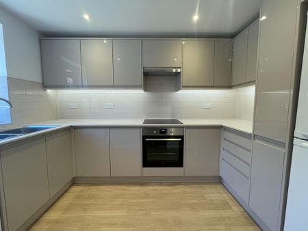 2 bedroom property to rent - Photo 5
