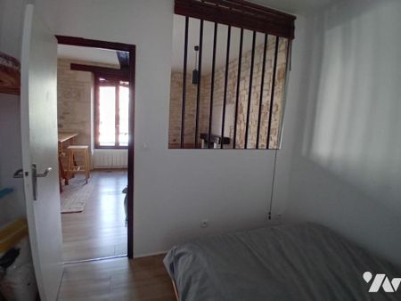 Location Appartement F2 Meublé rue Ecuyère - Photo 4