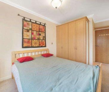 Burberry Court, Etchingham Park Road, Finchley, N3 - Photo 3