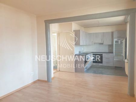 À louer appartement de 4 pièces au 1er étage à Bassecourt - Foto 2