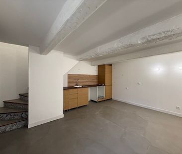 Location Appartement 2 pièces 44m² LA SEYNE SUR MER 83500 - Photo 1