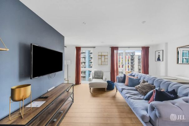 Pavilions Court, London E15 - Photo 1