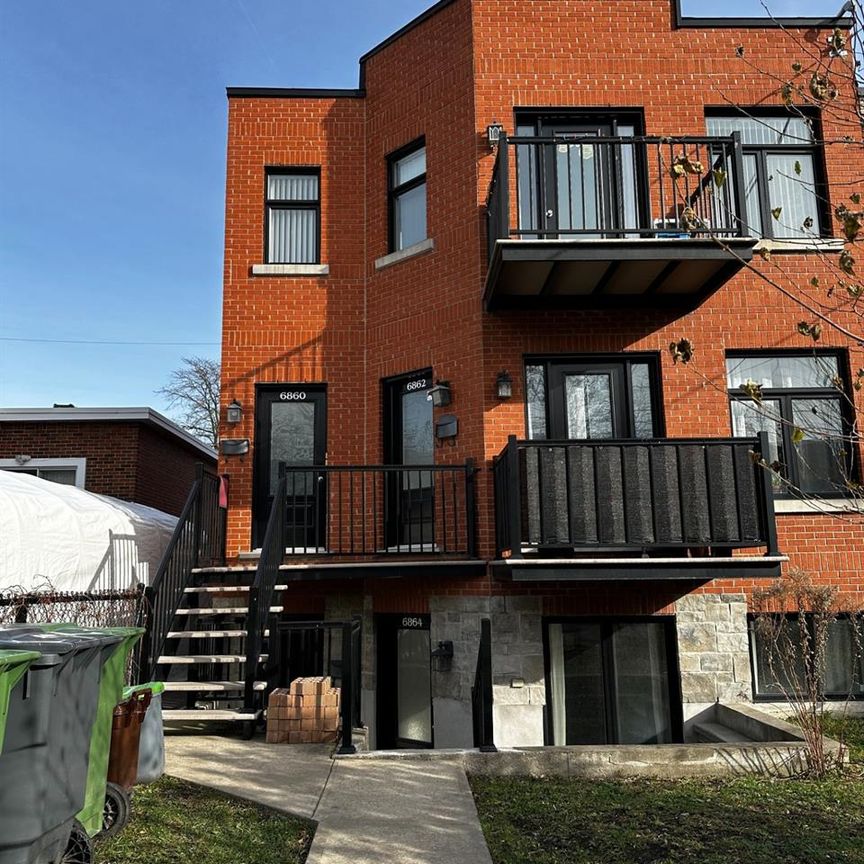 Appartement Montréal (Le Sud-Ouest) À Louer - Photo 1