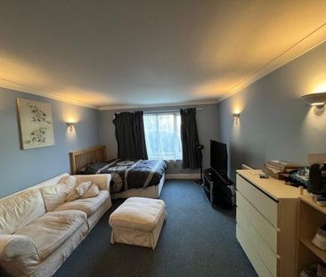 Southgate 1 bedroom studio to rent - Photo 1