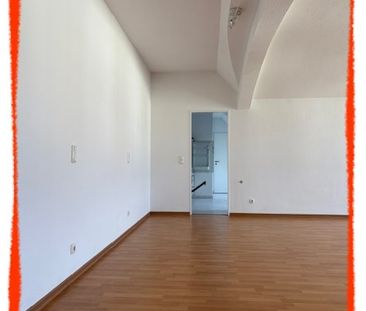 Appartement in Zwickau mit BALKON, EINBAUKÜCHE und Personenaufzug i... - Photo 3