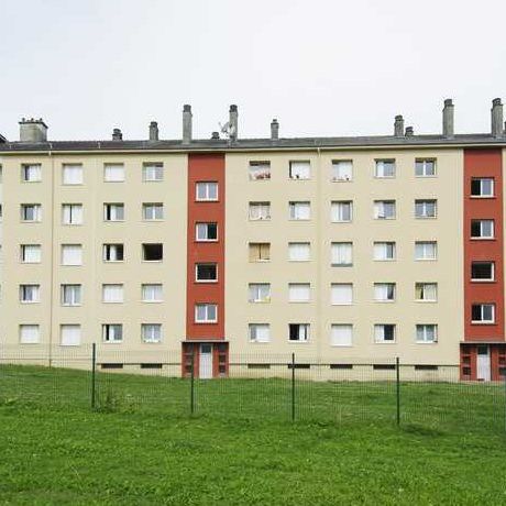 Ce logement dispose d'une chambre fermée, 1 salon et un séjour, surface 52m² - Photo 1