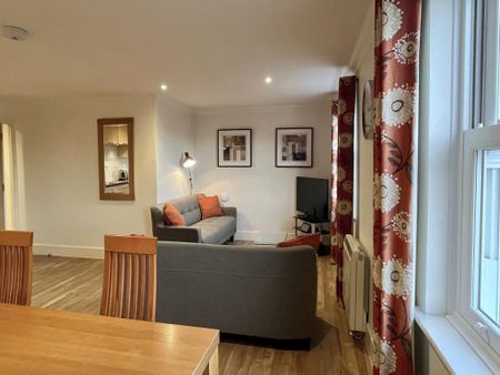 2 bedroom apartment to rent - Photo 2