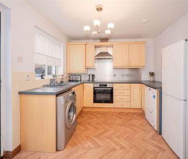 5 Richmond Court, Holywood, BT18 9TD - Photo 2