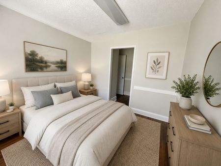 For Lease - 331 Eglinton Avenue Unit# Upper, Toronto, Ontario - Photo 5