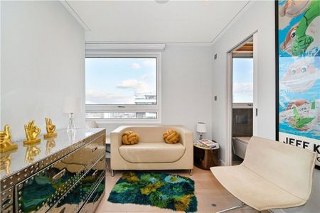 3 bedroom flat with 1 reception and 2 bathrooms in Hyde Park, W2 - Photo 2