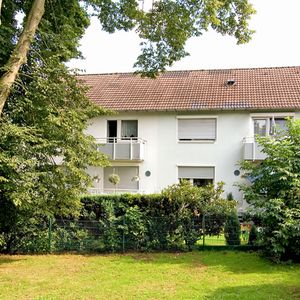 Charmante 3-Zimmer-Etagenwohnung in Gelsenkirchen  Naturnahes Wohnen mit Tageslichtbad - Photo 3