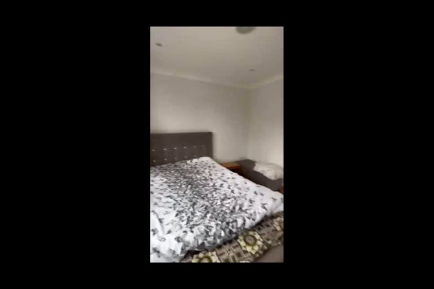 Studio Flat, St Ethelbert Avenue, LU3 - Photo 1