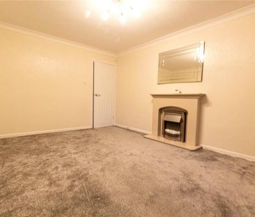 2 bedroom semi-detached bungalow to rent - Photo 3