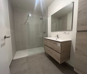 Nieuw ruim hoek appartement met 1 slaapkamer en staanplaats - Photo 6