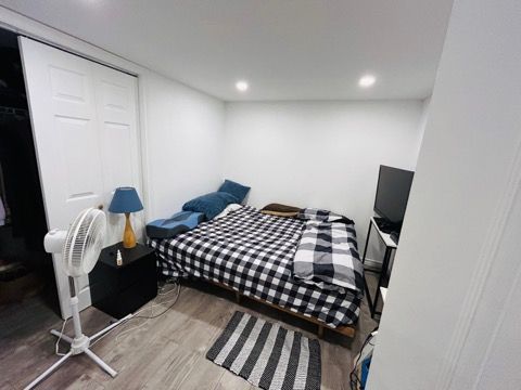 For Lease - 2768 Dundas Street Unit# bsmt, Toronto, Ontario - Photo 1