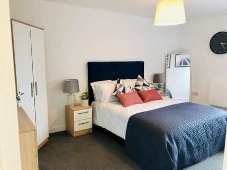 1 Bed Flat, Abbey Meadows, LE4 - Photo 2