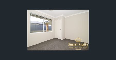 MODERN FAMILY LIVING IN THE HEART OF BALDIVIS - Photo 3