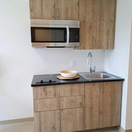 STUDIO À LOUER - Photo 3