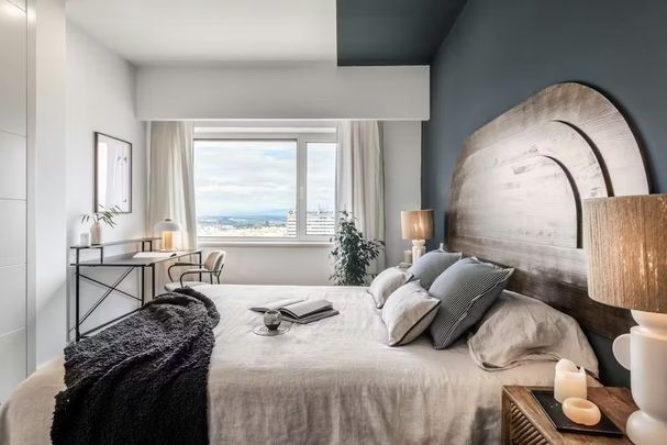 Plaza de España, Madrid, Community of Madrid 28008 - Photo 1