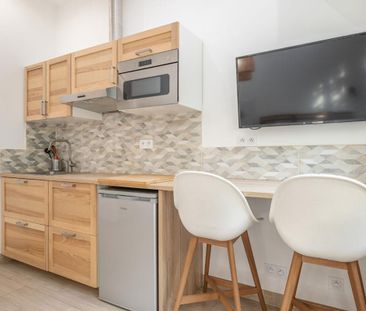 Location Appartement 1 pièce Meublé 20m² MARSEILLE 1er - Photo 3
