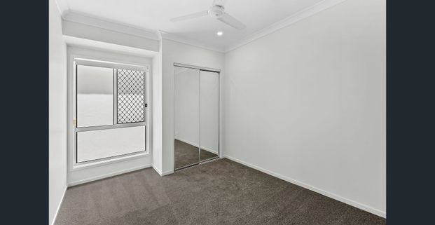 BRAND NEW LIVING IN TRANQUALLITY ESTATE! - Photo 1