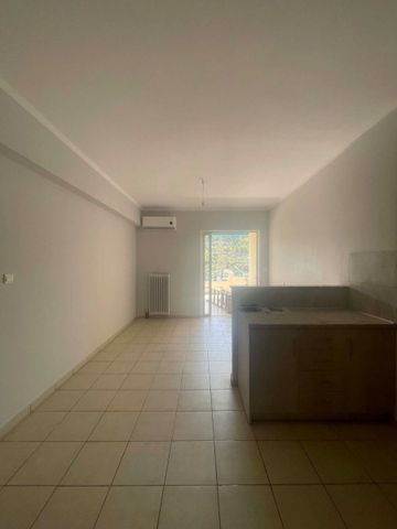 Studio/Γκαρσονιέρα για ενοικίαση Ζαβλάνι (Πάτρα) - Photo 3