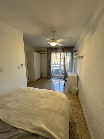 Avinguda dAusiàs March, Alaquàs, Valencian Community 46970 - Photo 5