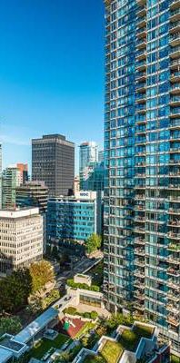 NW Corner Suite w/ Solarium at Prestigious Pointe Claire, Coal Harbour - Photo 1