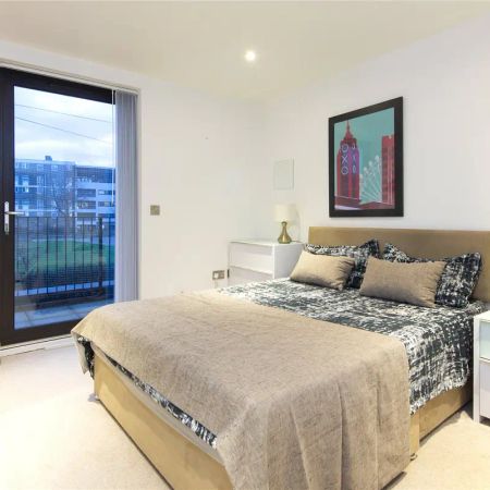 2 bedroom flat in 4 Axio Way - Photo 4